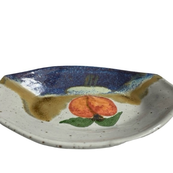 Studio Art by Chappell. Small handmade pottery Plate with Peach Design - Picture 2 of 11